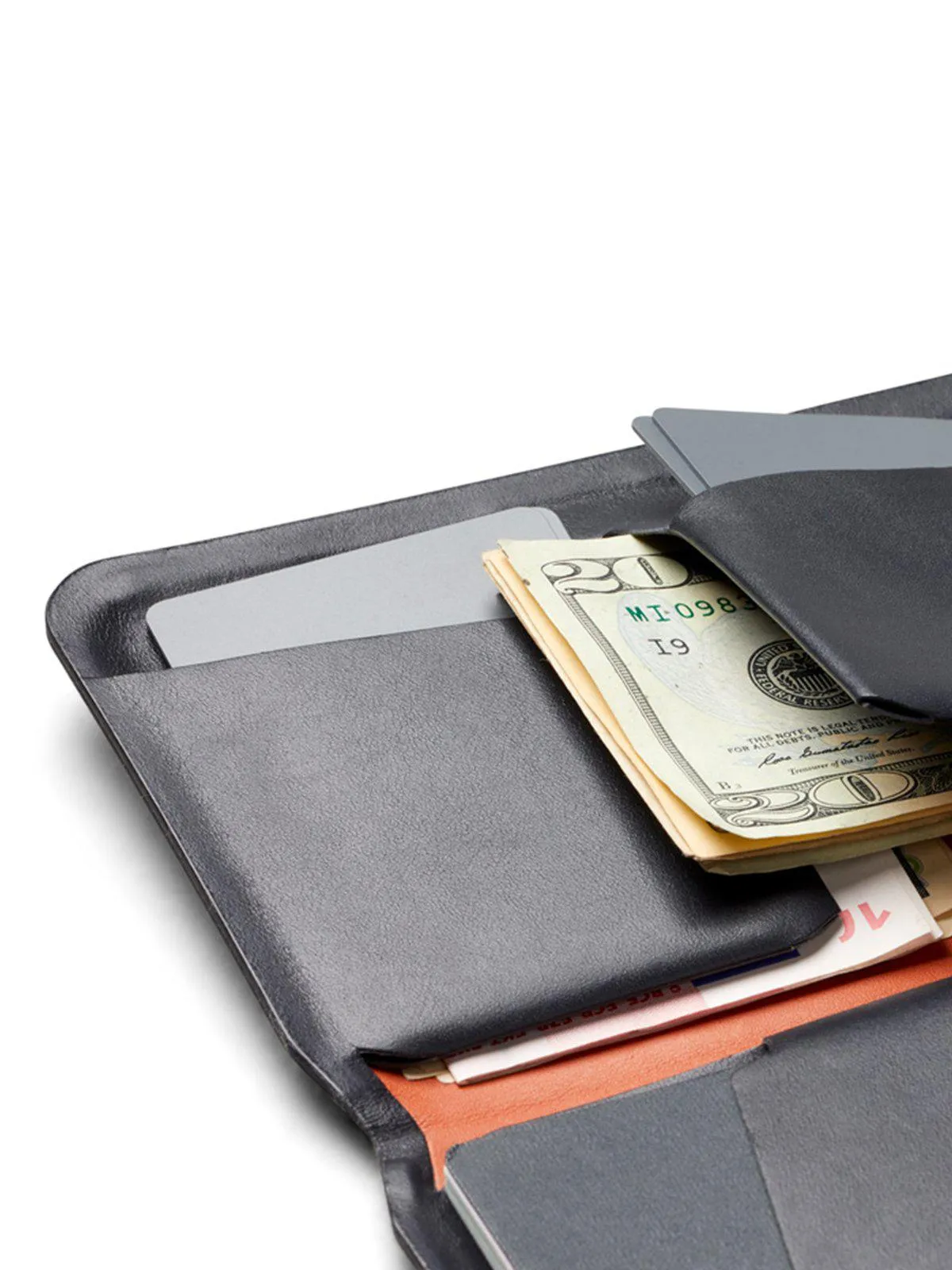 Bellroy APEX Passport Cover Onyx