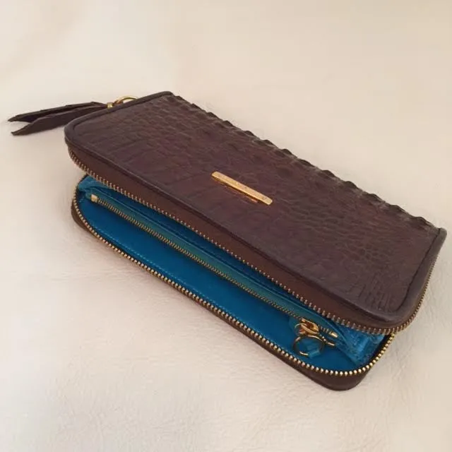 Large Zipper Wallet in Brown Hornback Alligator Leather