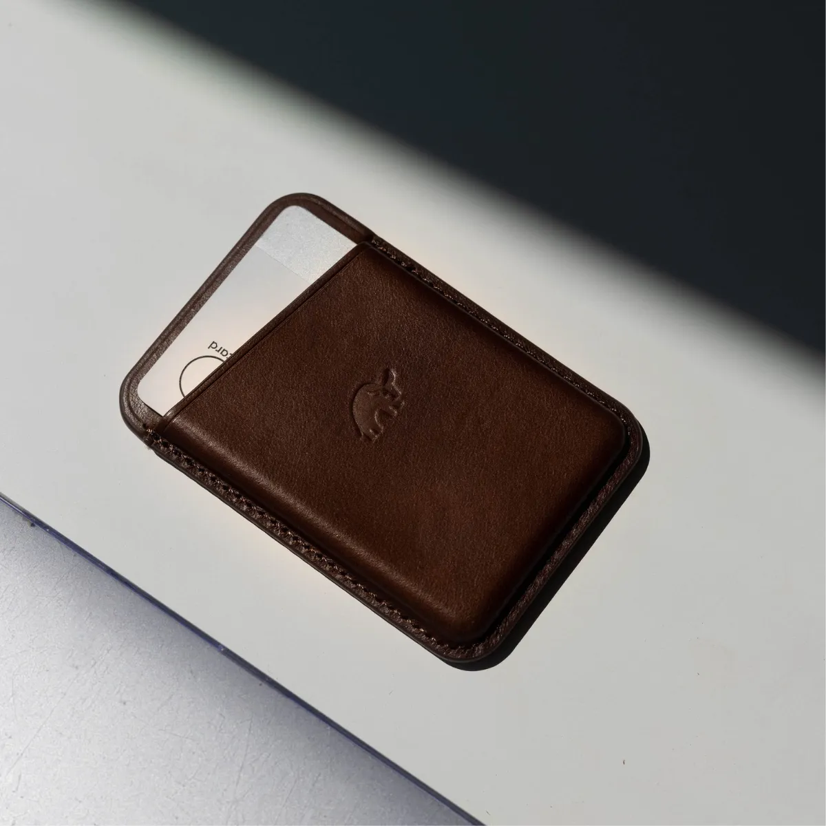 Leather Magnetic Wallet - Terra