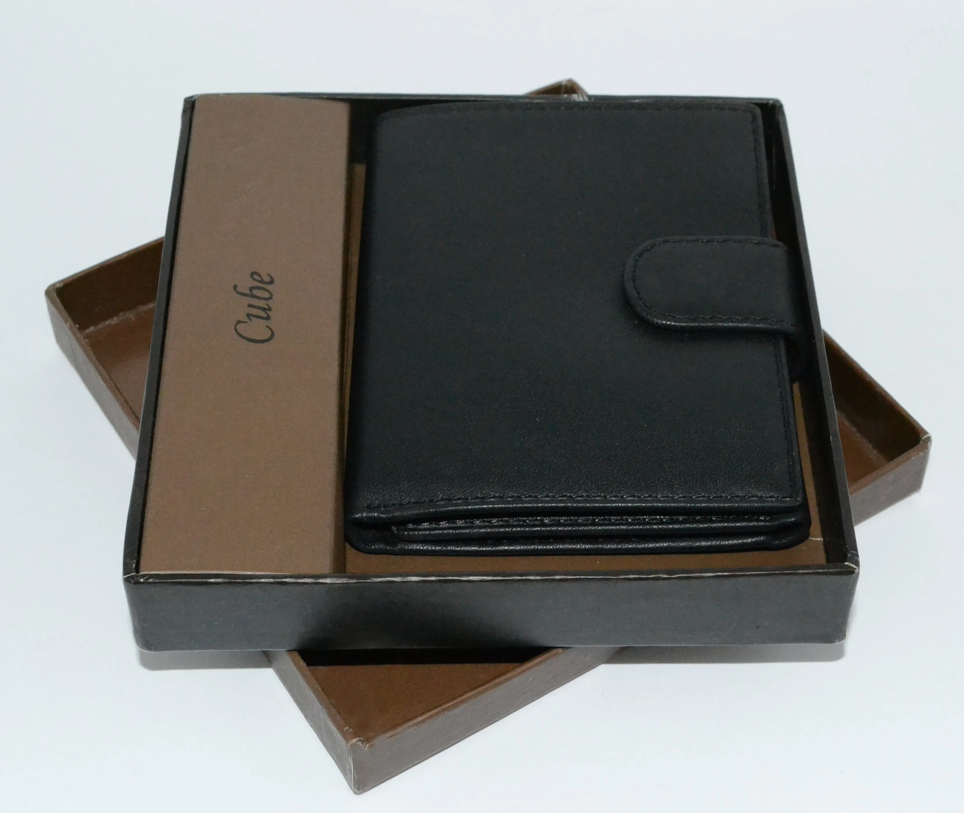 MORTEN -  Mens Black Leather Fold Wallet in Gift Box