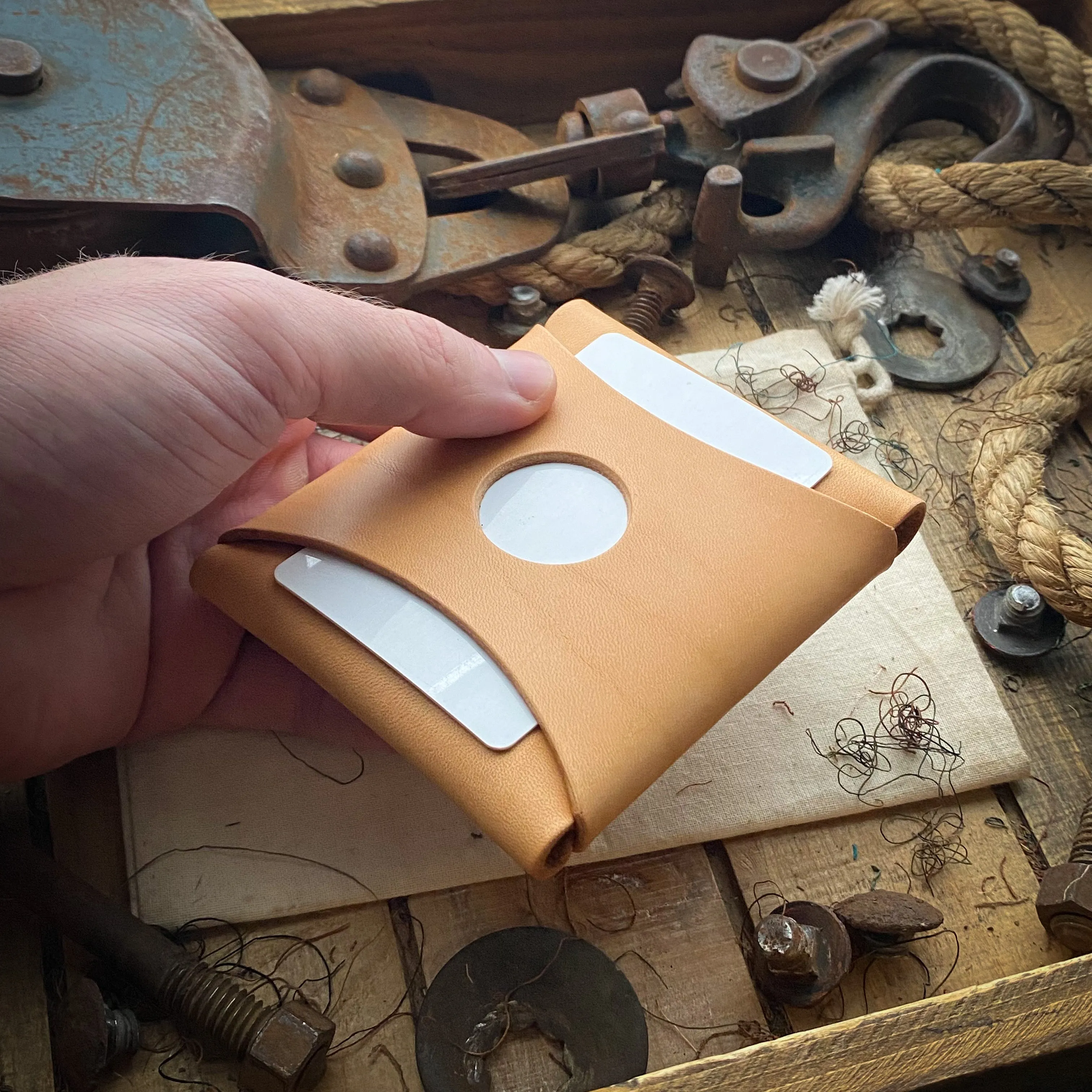 Wide Wask Minimalist Wallet - Natural Veg Tan