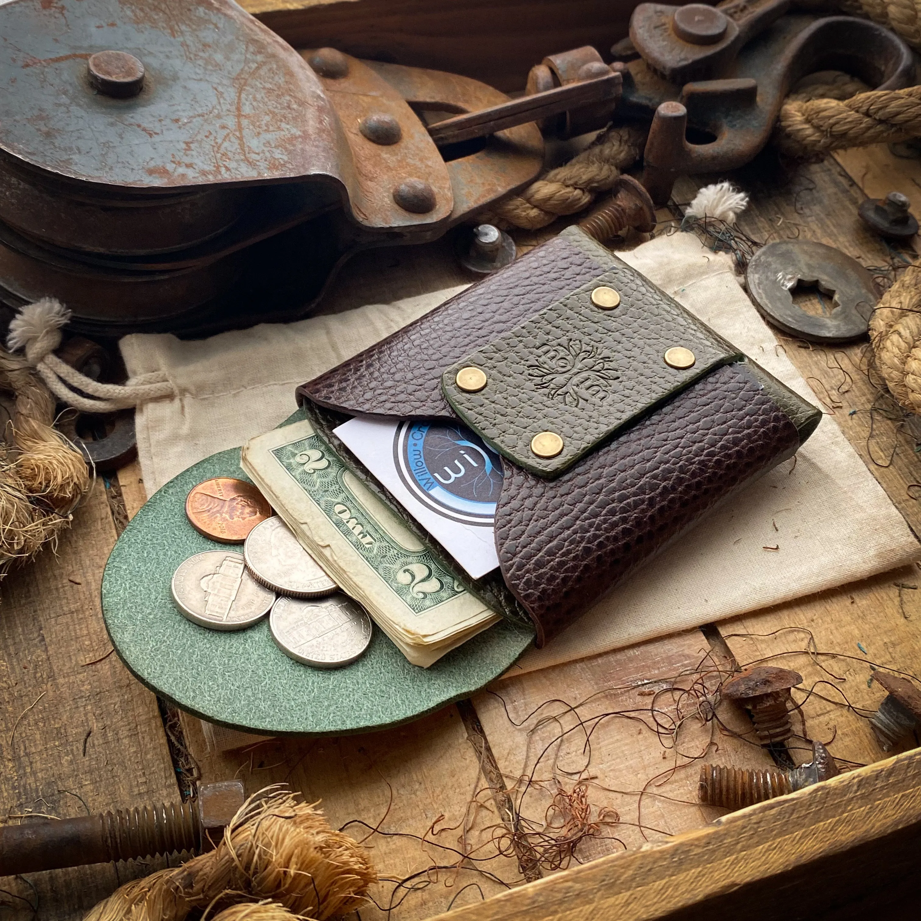 Wide Wask Minimalist Wallet - Olive Dollaro and Brown Dollaro