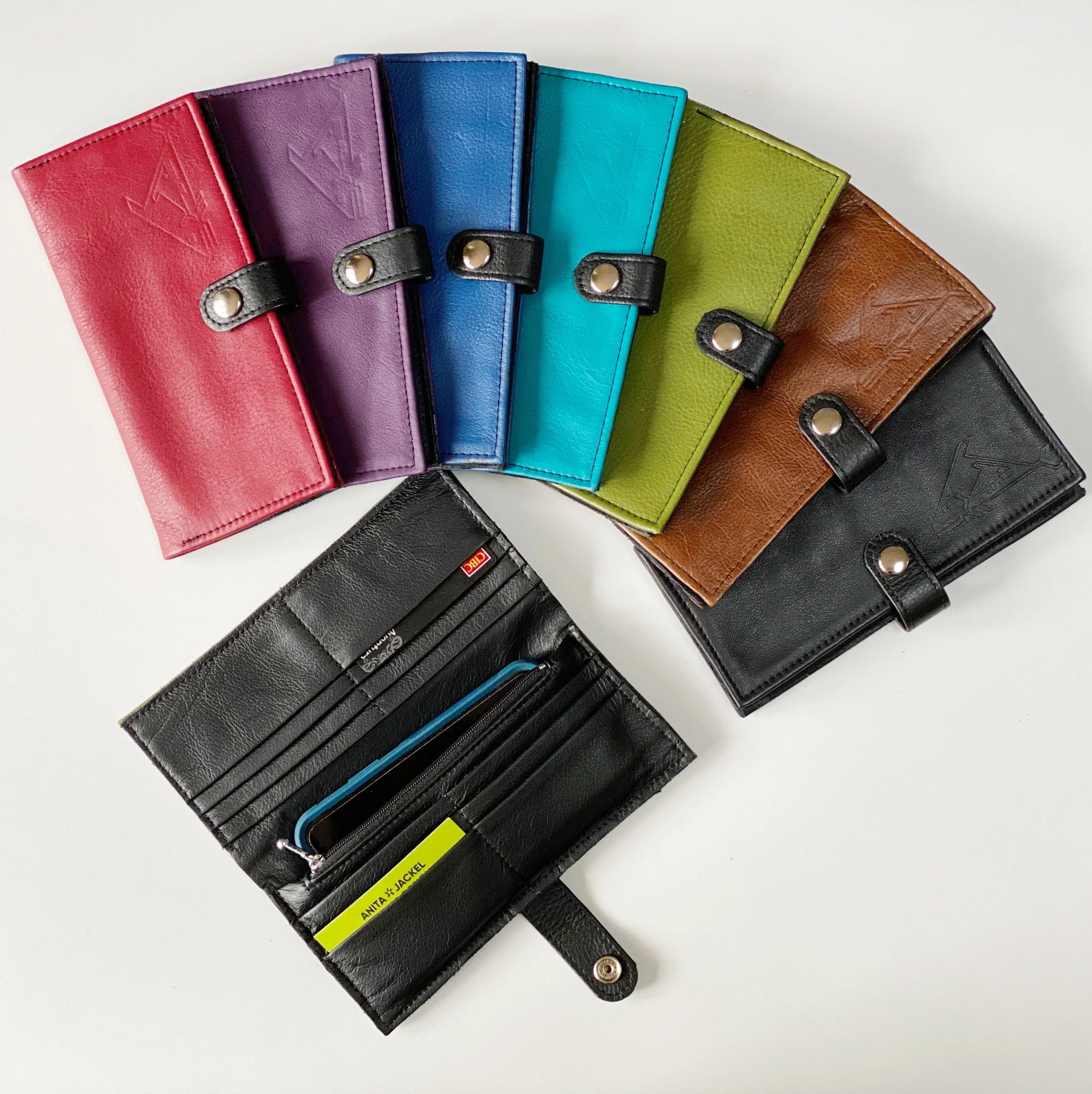 XL Credit Card Wallet - Soft Leather Wallet With Snap Closure